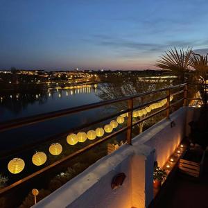 Vista de un río cerca de este apartamento