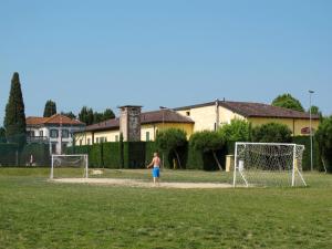 Zdjęcie z galerii obiektu Holiday Home Bella Italia-5 by Interhome w mieście Peschiera del Garda
