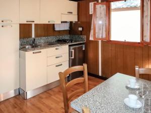 Foto dalla galleria di Holiday Home Bungalow B - AEG401 by Interhome a Villanova dʼAlbenga