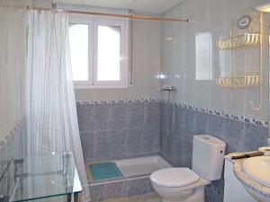 Kúpeľňa v ubytovaní Holiday Home Silvia by Interhome