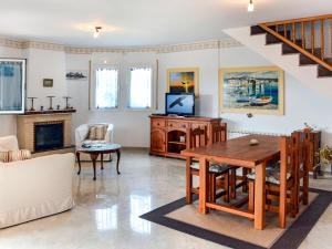 Posedenie v ubytovaní Holiday Home Silvia by Interhome