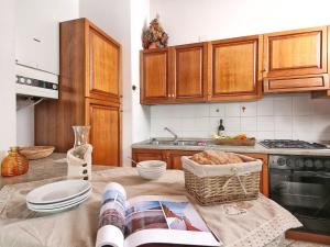 Gallery image of Apartment Colombaro Vecchio-7 by Interhome in San Felice del Benaco