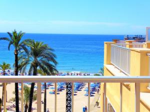 A general sea view or a sea view taken from Az apartmant