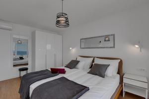 Postel nebo postele na pokoji v ubytování Holiday home L & B Makarska