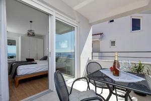 Postel nebo postele na pokoji v ubytování Holiday home L & B Makarska
