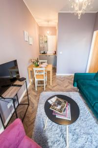 Gallery image of Apartament z ogródkiem i garażem in Poznań