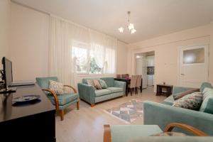 O zonă de relaxare la Cozy Apartment with Excellent Location in Fethiye