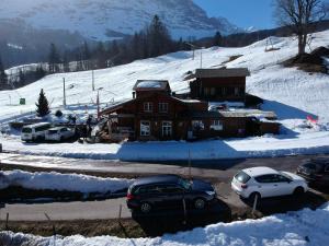Hotel Jägerstübli Grindelwald að vetri til
