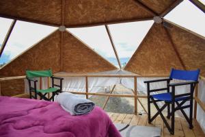 GLAMPING Aldea Muisca的阳台或露台