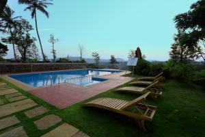 Kolam renang di atau dekat dengan Parisons Plantation Experiences by Abad