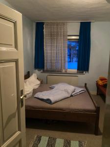Postel nebo postele na pokoji v ubytování Haus an der Diemel