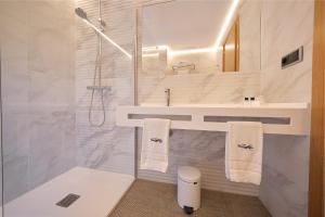 Kúpeľňa v ubytovaní Hotel Faro Salazón