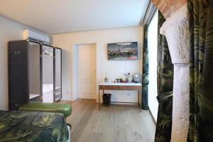 Kuchyň nebo kuchyňský kout v ubytování Suites&Atelier Lake Como