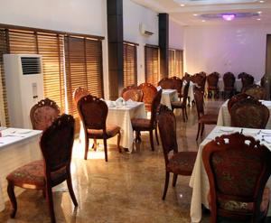 Restaurant ou autre lieu de restauration dans l'établissement Room in Lodge - Grand Cubana Hotels-apartment