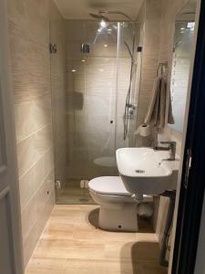 Ένα μπάνιο στο Appartment Rhizlane