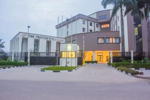 Afbeelding uit fotogalerij van Room in Lodge - The Providence Hotel by Mantis in Ikeja