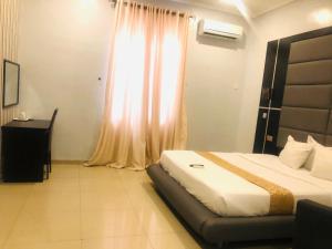 Letto o letti in una camera di Mayor's & Diplomat Suite - GRA