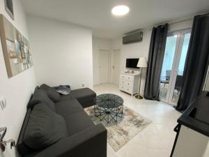 TV a/nebo společenská místnost v ubytování Apartment Bobby