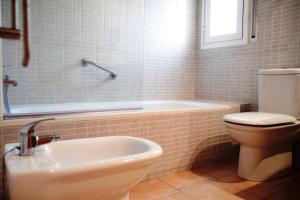 Koupelna v ubytování Apartaments Las Dunas