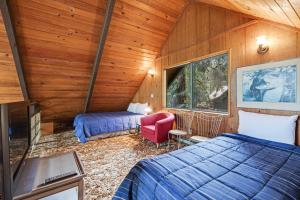 Postel nebo postele na pokoji v ubytování Hartstene Pointe Haven