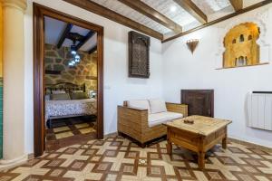 Posezení v ubytování Casa Nazarí - Setenil de las Bodegas