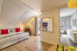 Letto o letti in una camera di Paamonim Hotel Jerusalem