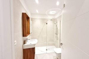 Kúpeľňa v ubytovaní Apartamento Zurriola by SanSe Holidays + 31 fotografií