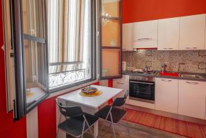 Gallery image of Liberty House (by Vacation Service) in Cefalù