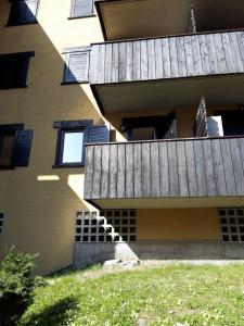 Budova, v ktorej sa apartmán nachádza