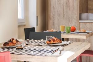 Toit hotelli aladel või selle läheduses