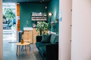 Posezení v ubytování Hostel by Hyve Basel