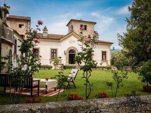Κήπος έξω από το Villa Verecondi Scortecci