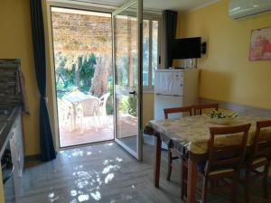 卡普里奥里Casa tra mare e oliveti的相册照片