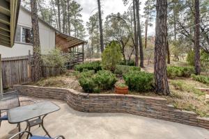 Gallery image ng Quiet Cabin in the Pines by Dwtn Prescott! sa Prescott