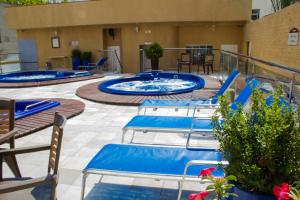 A piscina localizada em Bogari Hotel ou nos arredores