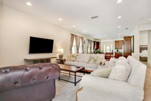 Gallery image of Encore Resort 8 Bedroom Vacation Home with Pool 2105 in Orlando