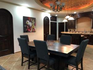 Køkken eller tekøkken på ESMERALDA B-201 + 1 billede