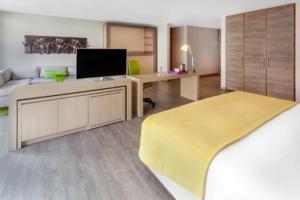 Μια τηλεόραση ή/και κέντρο ψυχαγωγίας στο Hotel Bari Bucaramanga