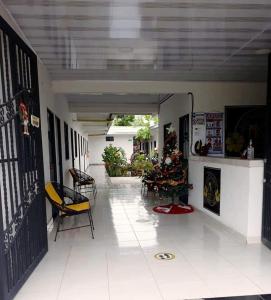 Puerto CaldasにあるHostal Flor del Ariariの廊下