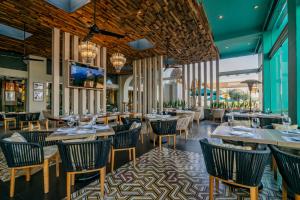 A restaurant or other place to eat at Torre Lucerna Hotel Ensenada