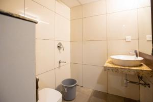 Koupelna v ubytování Lee-Benz ARK HOTEL