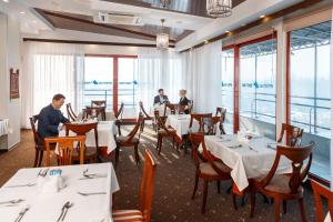 Gallery image of Smart Hotel Bishkek in Bishkek