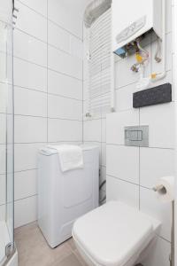 Vonios kambarys apgyvendinimo įstaigoje Apartments Riviera Świętojańska by Renters