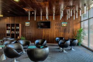TV a/nebo společenská místnost v ubytování MPM Hotel Arsena - Ultra All Inclusive
