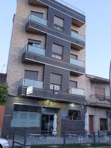 Budova, kde se hotel nachází