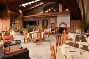 Restaurace v ubytování Zomatel Hotel
