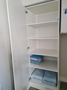 Zdjęcie z galerii obiektu Apartments Puistokatu w mieście Savonlinna