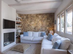 Posedenie v ubytovaní Lets Holidays Charming fisherman house with terrace