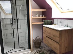 Koupelna v ubytování Le jardin des fées