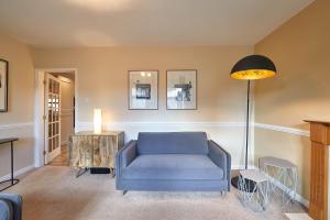 Et opholdsområde på Host & Stay - Wood Street Cottage + 10 billeder